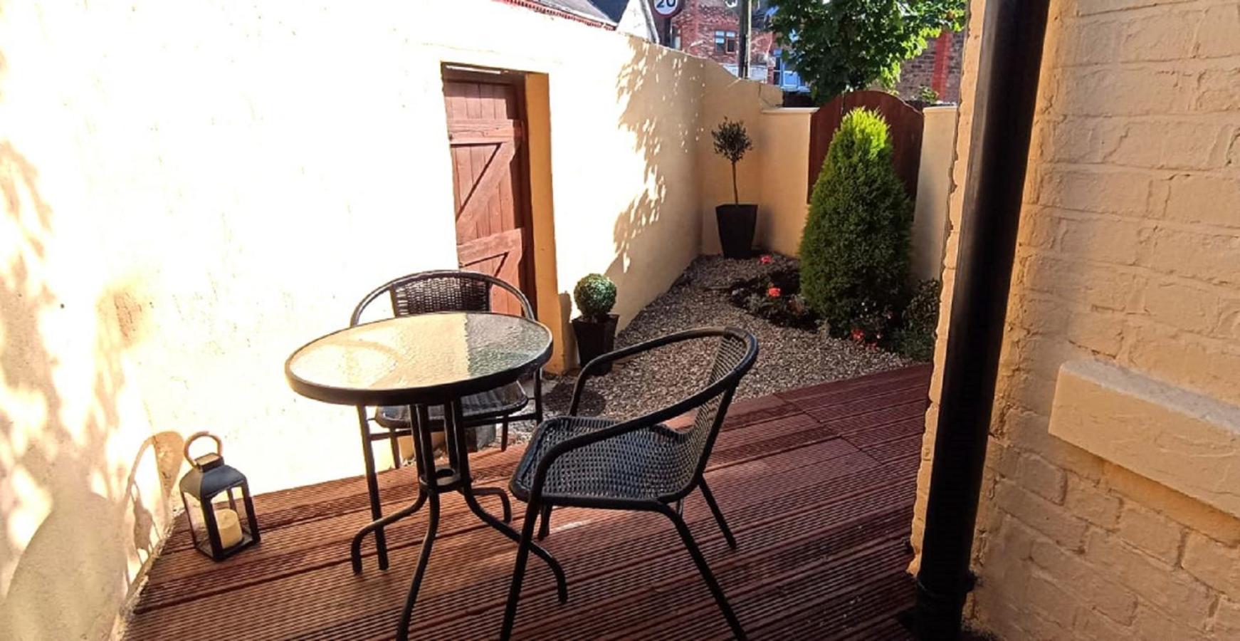 Home From Home Near Lfc, Efc & Train Station Liverpool Exterior photo